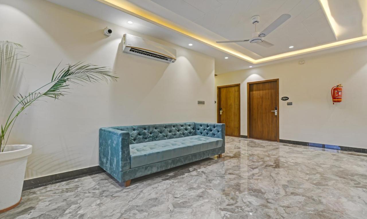 Отель Treebo Z Bhilwara Экстерьер фото
